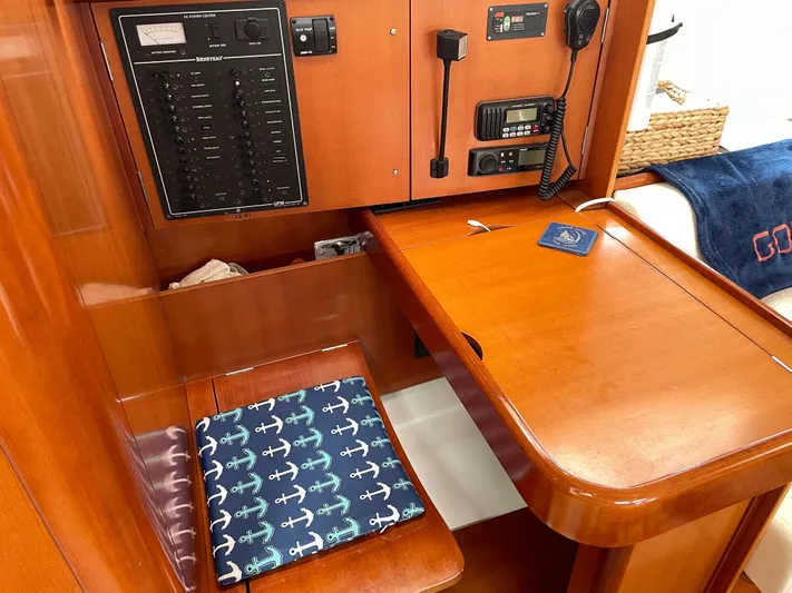 Gone With The Wind Yacht Photos Pics 