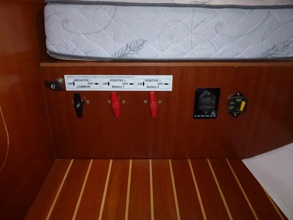 Gone With The Wind Yacht Photos Pics 