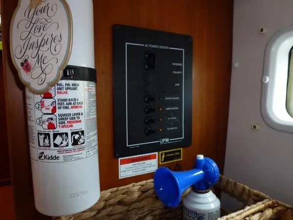 Gone With The Wind Yacht Photos Pics 