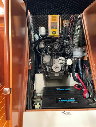 Gone With The Wind Yacht Photos Pics 