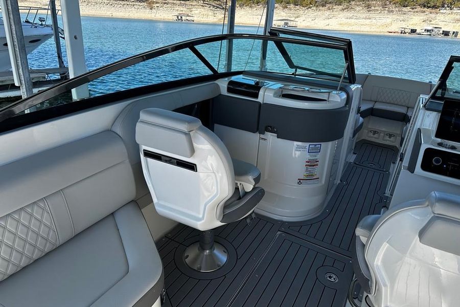 2020 Sea Ray SLX 280