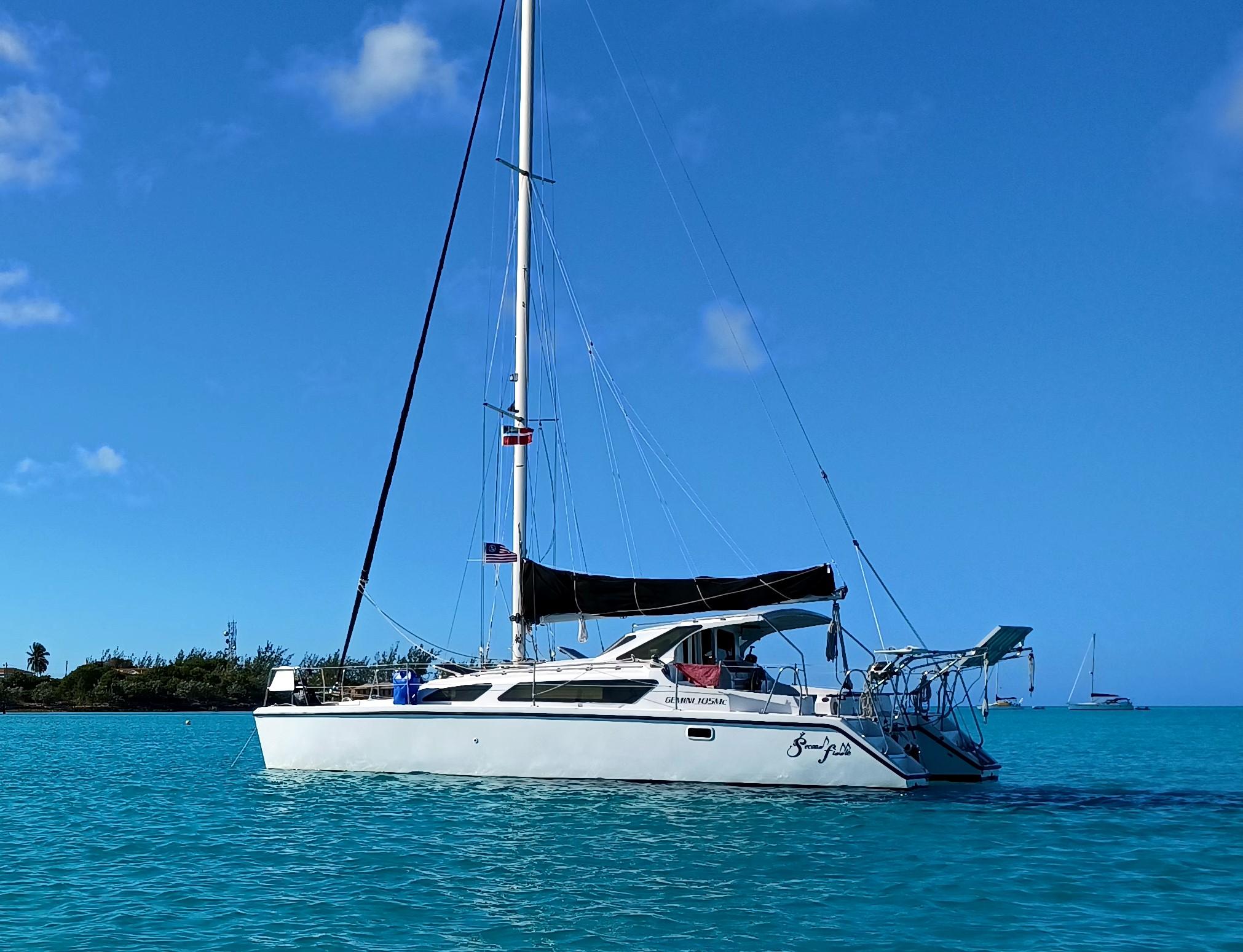 gemini catamaran 105mc for sale