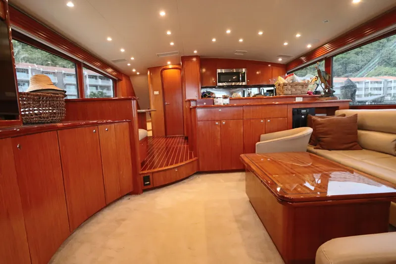 Bolita Yacht Photos Pics 