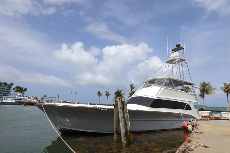 Bolita Yacht Photos Pics 