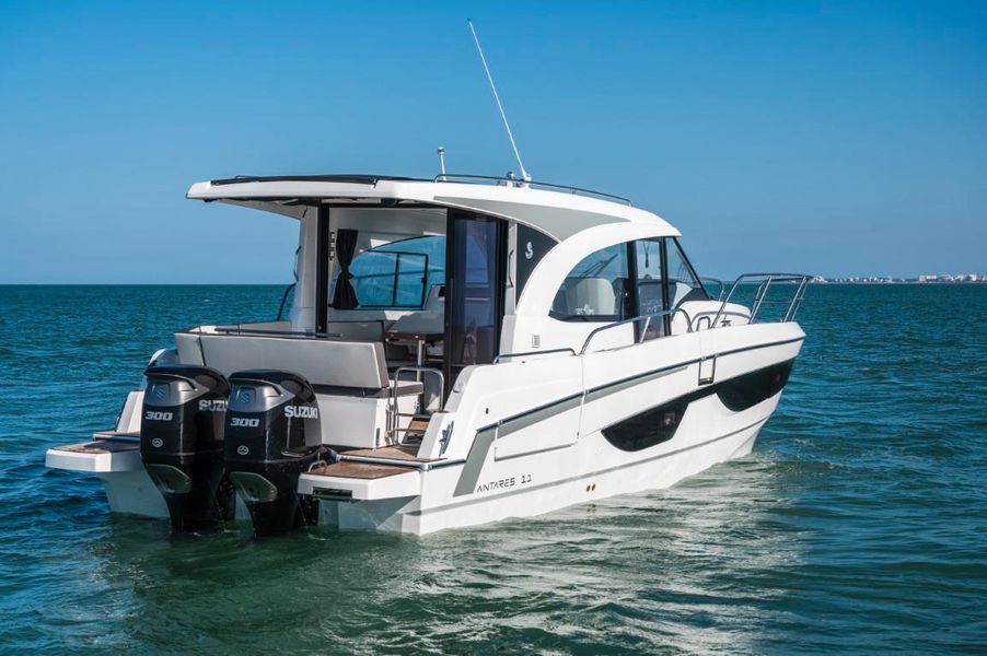2021 Beneteau America Antares 11