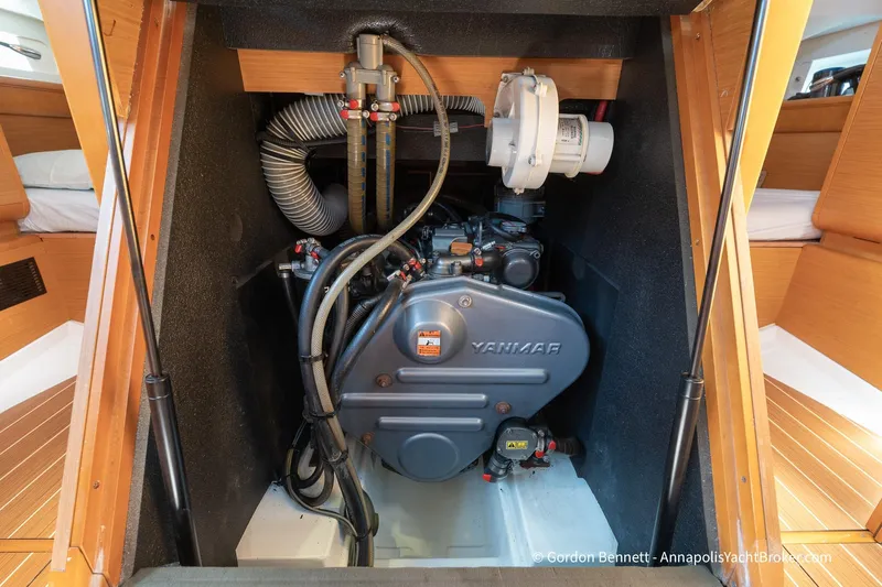 Balandra Yacht Photos Pics Engine compartment of 2014 Jeanneau Sun Odyssey 439 sailboat, featuring a Yanmar engine.