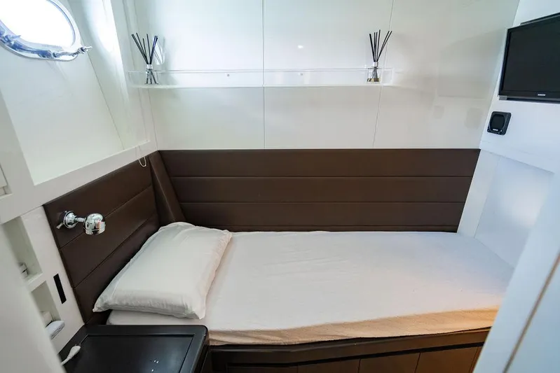 Mixed Emotions Yacht Photos Pics 