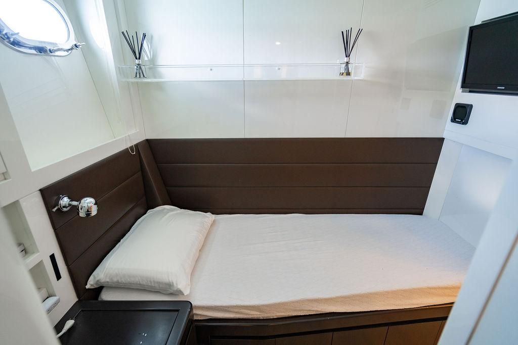 2014 Mangusta 110 