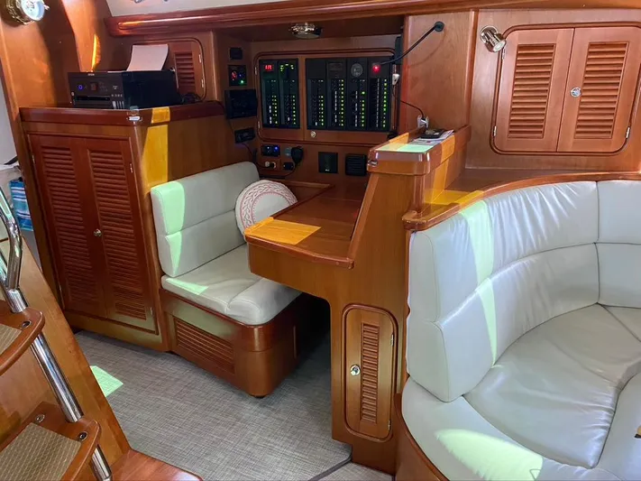 Living Water Yacht Photos Pics 