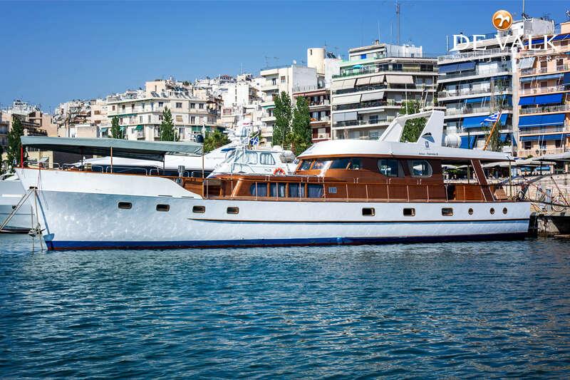 for sale motor yacht in greece