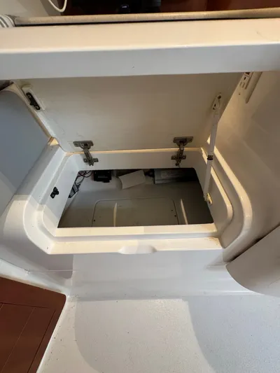 Knot Workin Yacht Photos Pics 