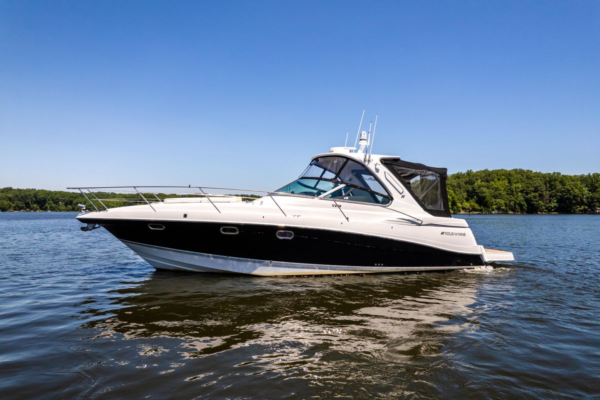 2008 Four Winns 37 