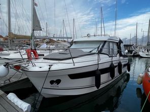 2023 Jeanneau Merry Fisher 895