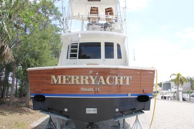 Yacht