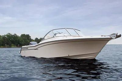 Grady-White Freedom 235