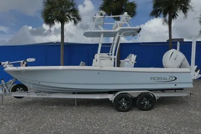 Robalo 246 Cayman SD
