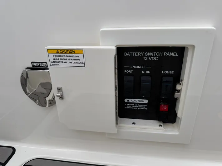  Yacht Photos Pics Battery switch panel of 2024 Sea Ray SLX 310 Outboard.