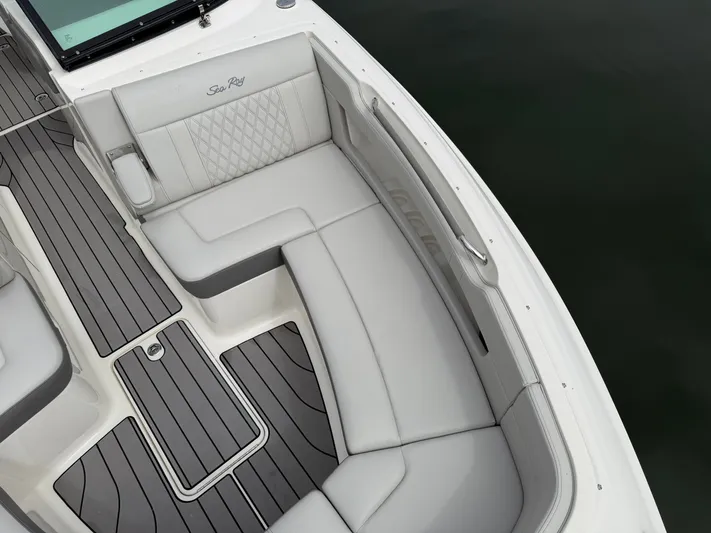  Yacht Photos Pics Interior of 2024 Sea Ray SLX 310 Outboard with gray upholstery.