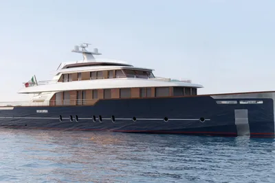 Picchiotti GENTLEMAN 44