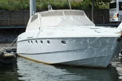 1991 Ferretti Yachts Altura 47S