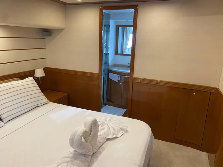  Yacht Photos Pics Luxurious bedroom on 2013 Apreamare Maestro 65 yacht with ensuite bathroom.