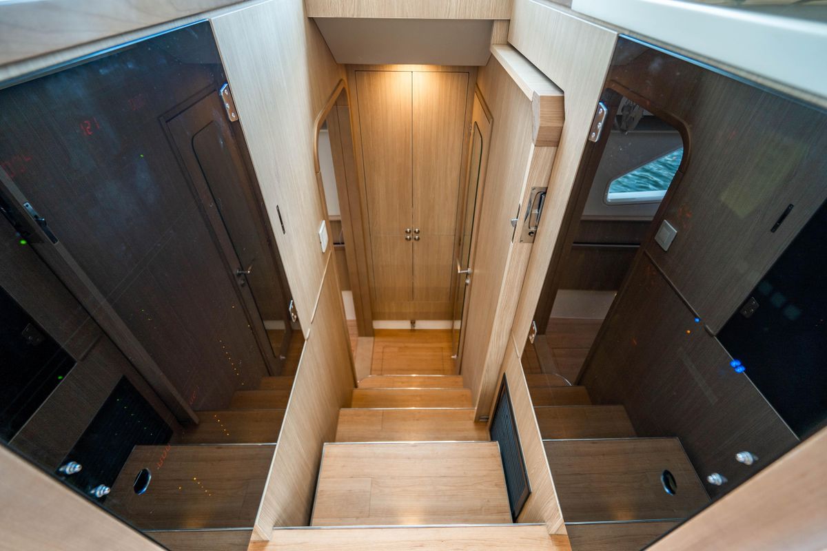 2019 Aquila 44 