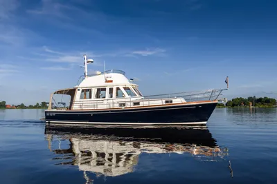 Grand Banks 43 Eastbay FB