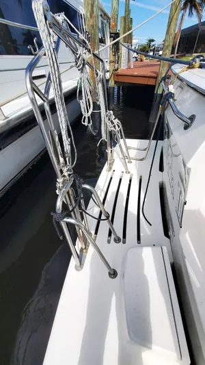 Pura Vida Yacht Photos Pics Swim Platform Port