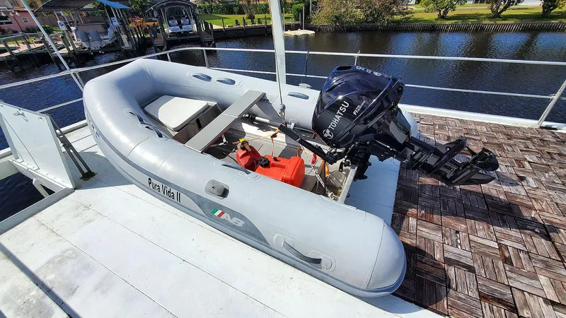 Pura Vida Yacht Photos Pics Tender and Outboard