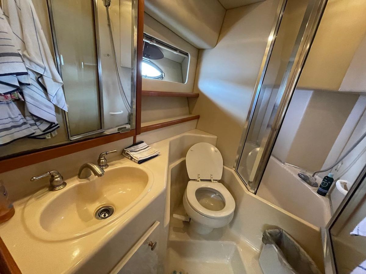 2004 Meridian 49 