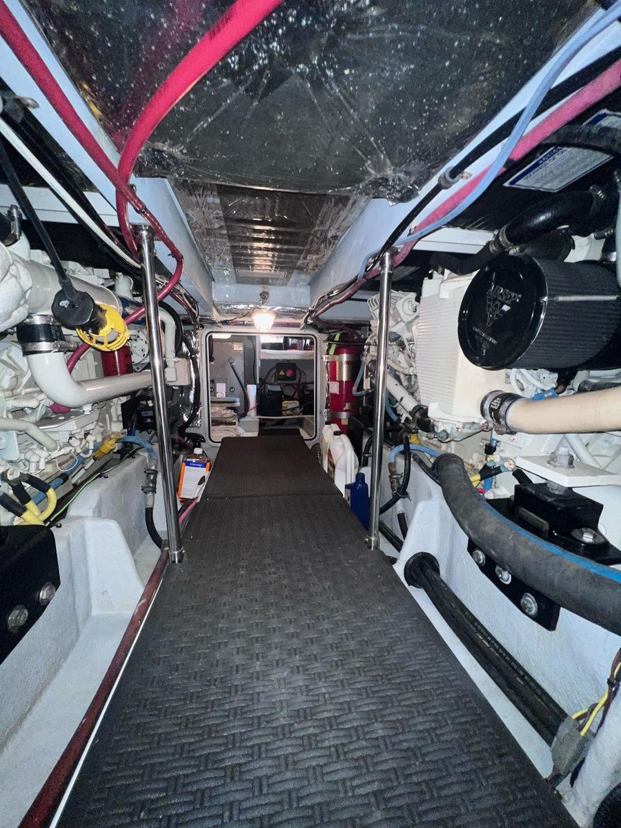 2004 Meridian 49 