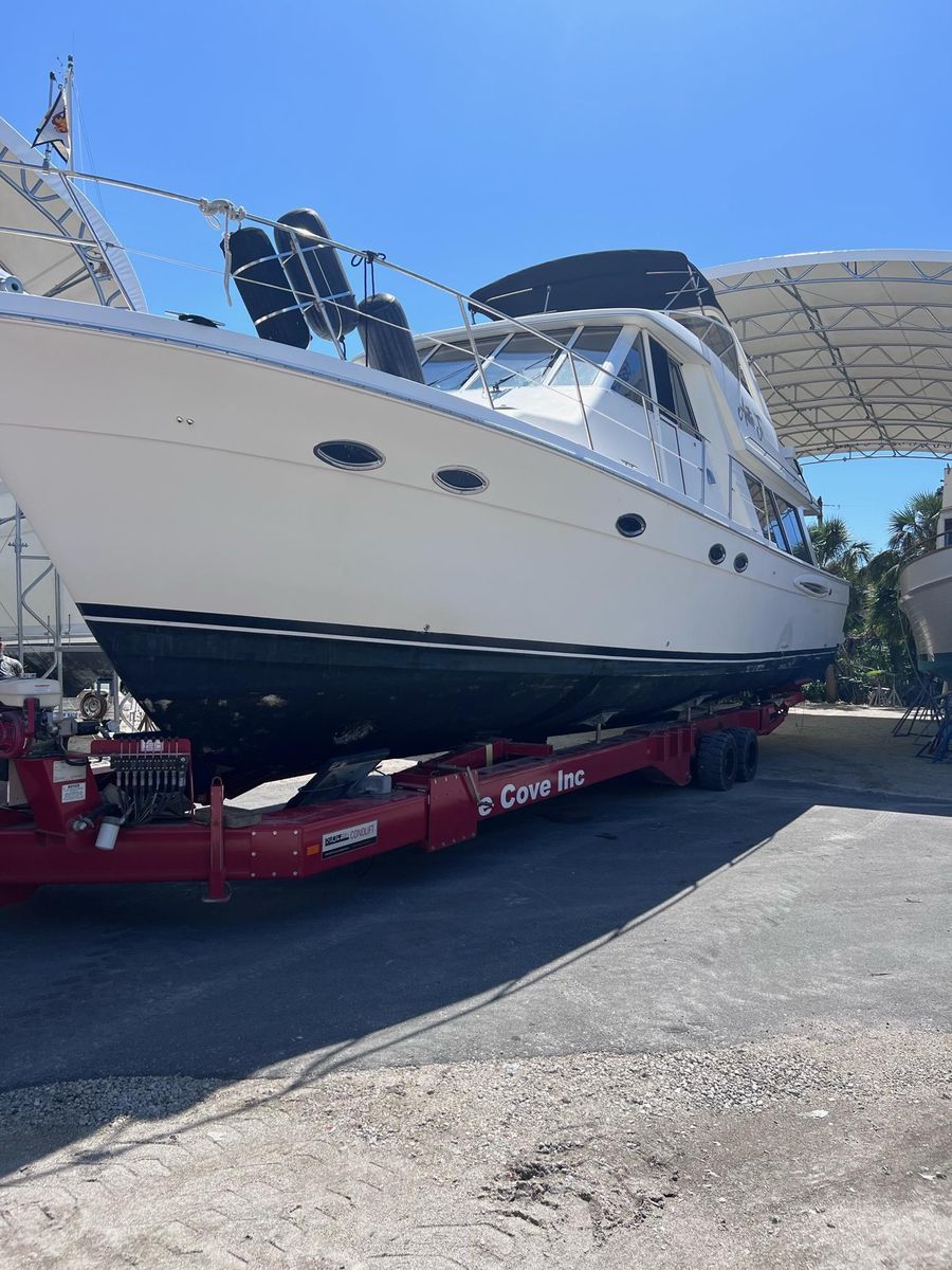 2004 Meridian 49 