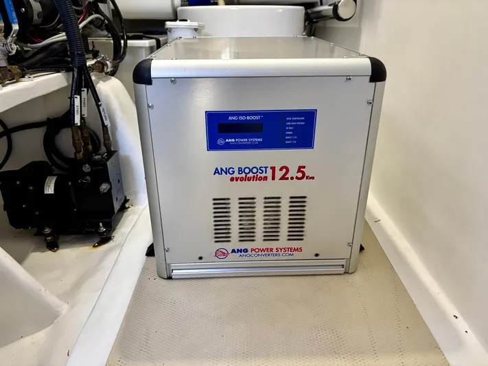 Forever Fun Yacht Photos Pics 