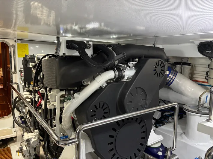 Forever Fun Yacht Photos Pics 