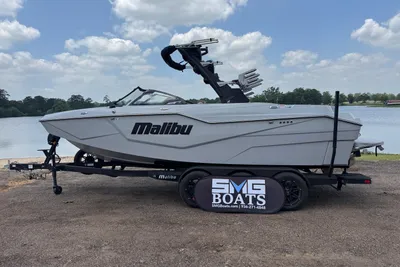 Malibu M-SERIES M230