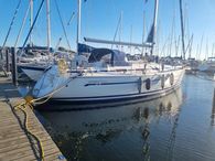 2005 Bavaria Cruiser 36