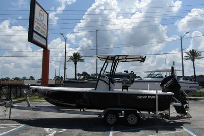 Sea Pro 228 Bay