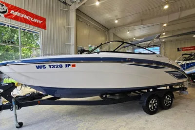 Yamaha Boats SX240