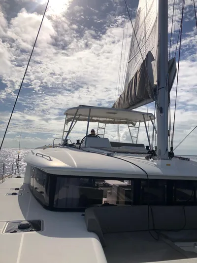 Larimar Yacht Photos Pics 