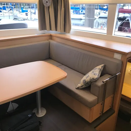 Larimar Yacht Photos Pics 