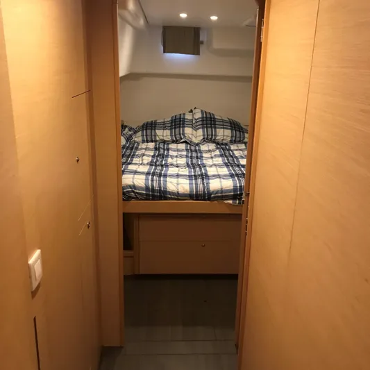 Larimar Yacht Photos Pics 