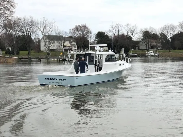 Tracey Von Yacht Photos Pics 