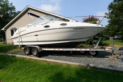 Sea Ray 240 Sundancer