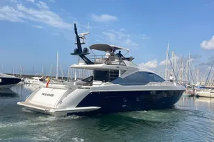 2019 Azimut S7