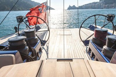 Yacht