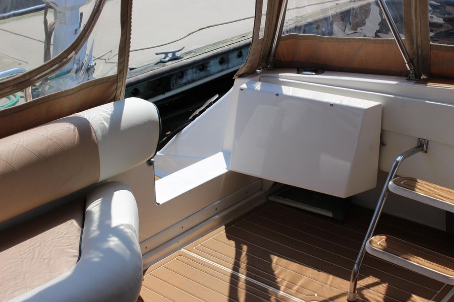 1994 Sea Ray Sundancer 44