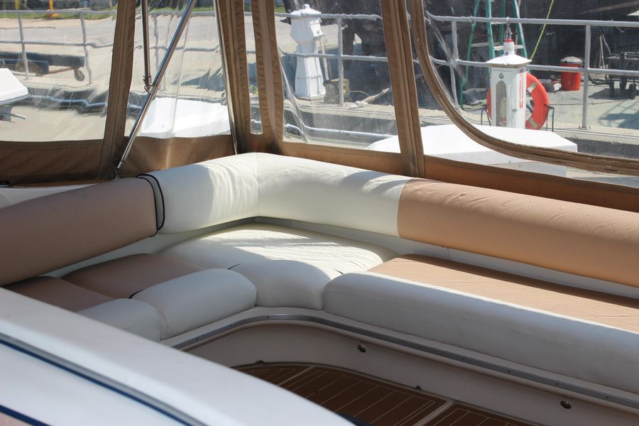 1994 Sea Ray Sundancer 44