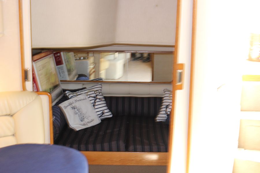 1994 Sea Ray Sundancer 44