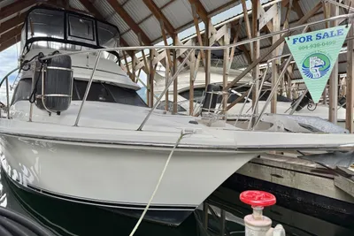 Trojan 10.8 Meter Sedan