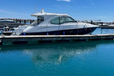 Cruisers Yachts 45 Cantius